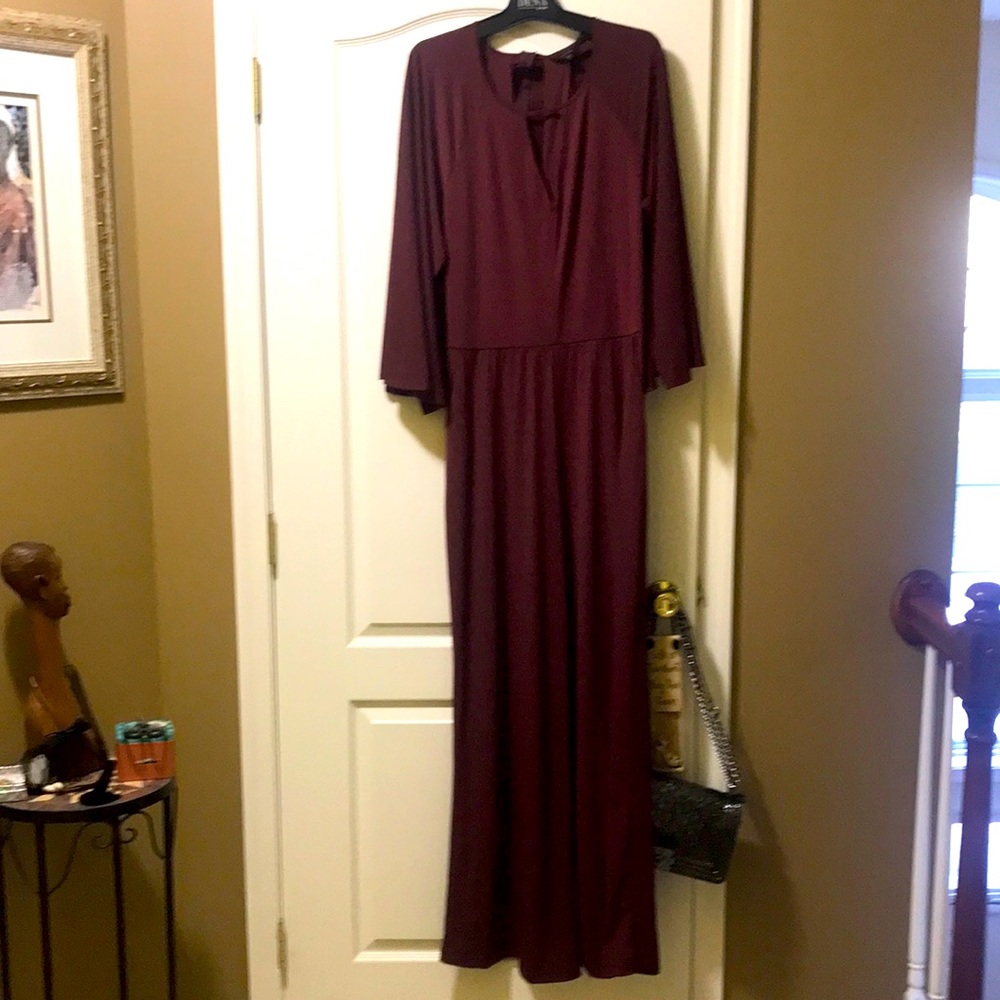 NWOT Guess jumpsuit with cape back